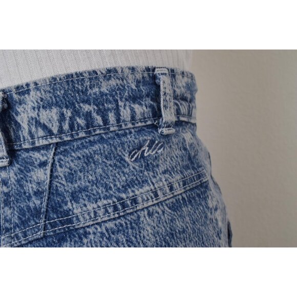 Vintage 90s High Waisted Acid Wash Tapered Jeans by CHIC | 26‎ waist - Picture 10 of 10